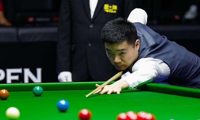 包括附近的 包括附近的