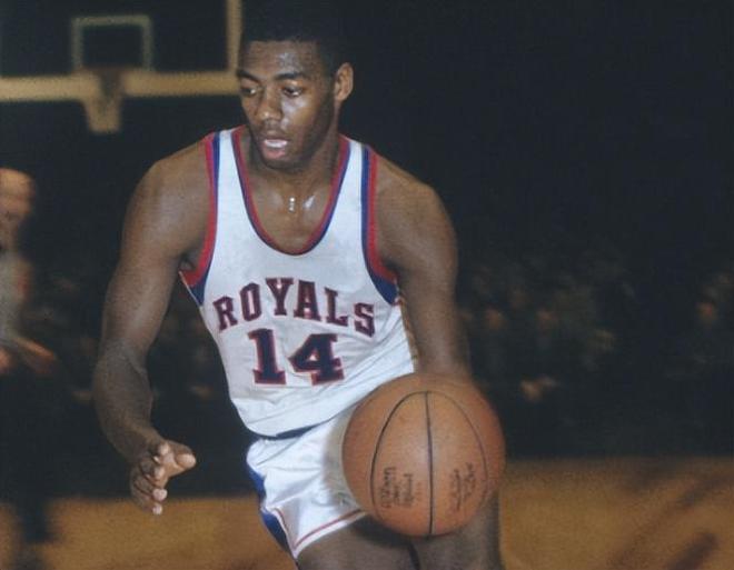 劳塔罗不断 劳塔罗不断