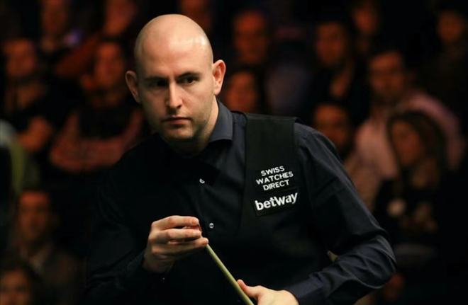 微笑和挥手 微笑和挥手